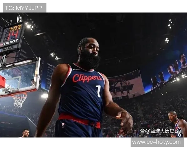 维拉纽瓦分析哈登与皮蓬的职业生涯差异与历史地位